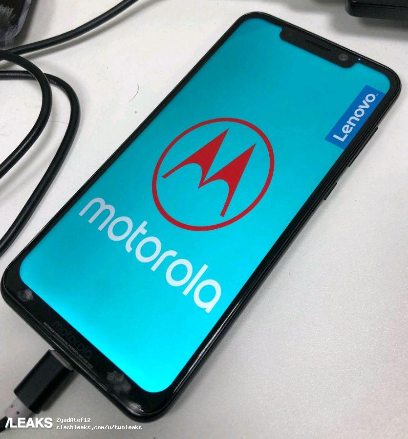 Motorola One Power appare nella prima foto leaked