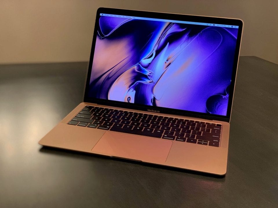 Com'è all'interno il nuovo MacBook Air? Ce lo mostra iFixit