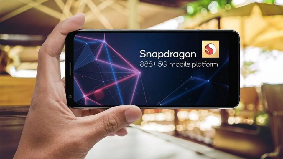 Snapdragon 888+ ufficiale: stesso cuore, nuovo AI Engine