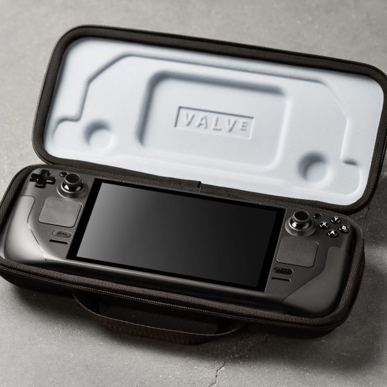 Valve presenta Steam Deck: l'ibrido tra PC e console portatile